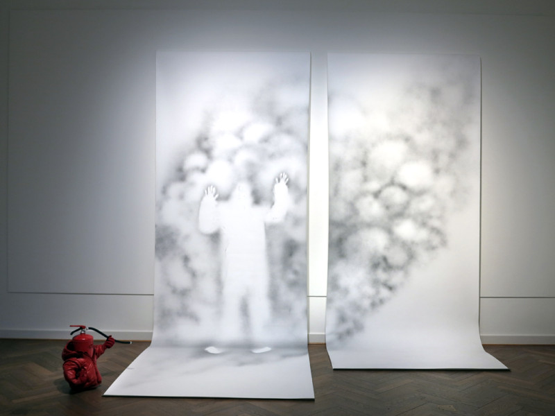 Helena Hernández – Crossing the Line