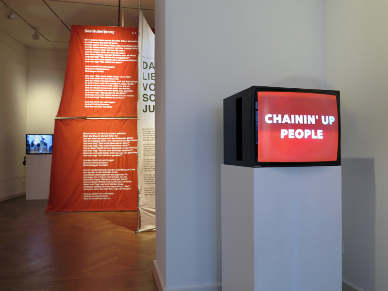 Ina Wudtke, Pirate Jenny - Saalbau gallery