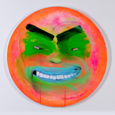 Buntes Gesicht in Rot